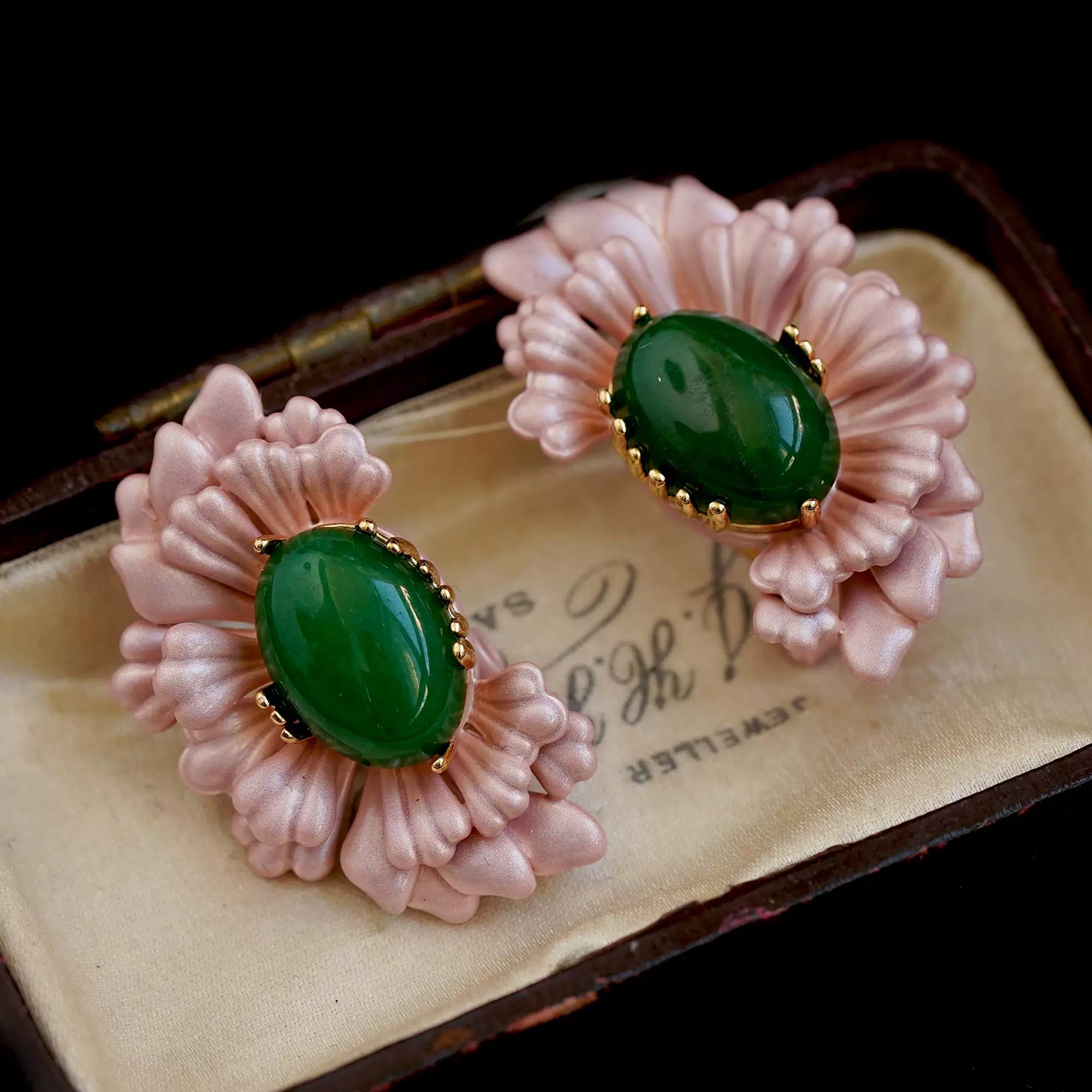 Natural Green Agate Earrings, Medieval Retro Accessible Luxury Niche Design, High-End Elegant Earrings For Women