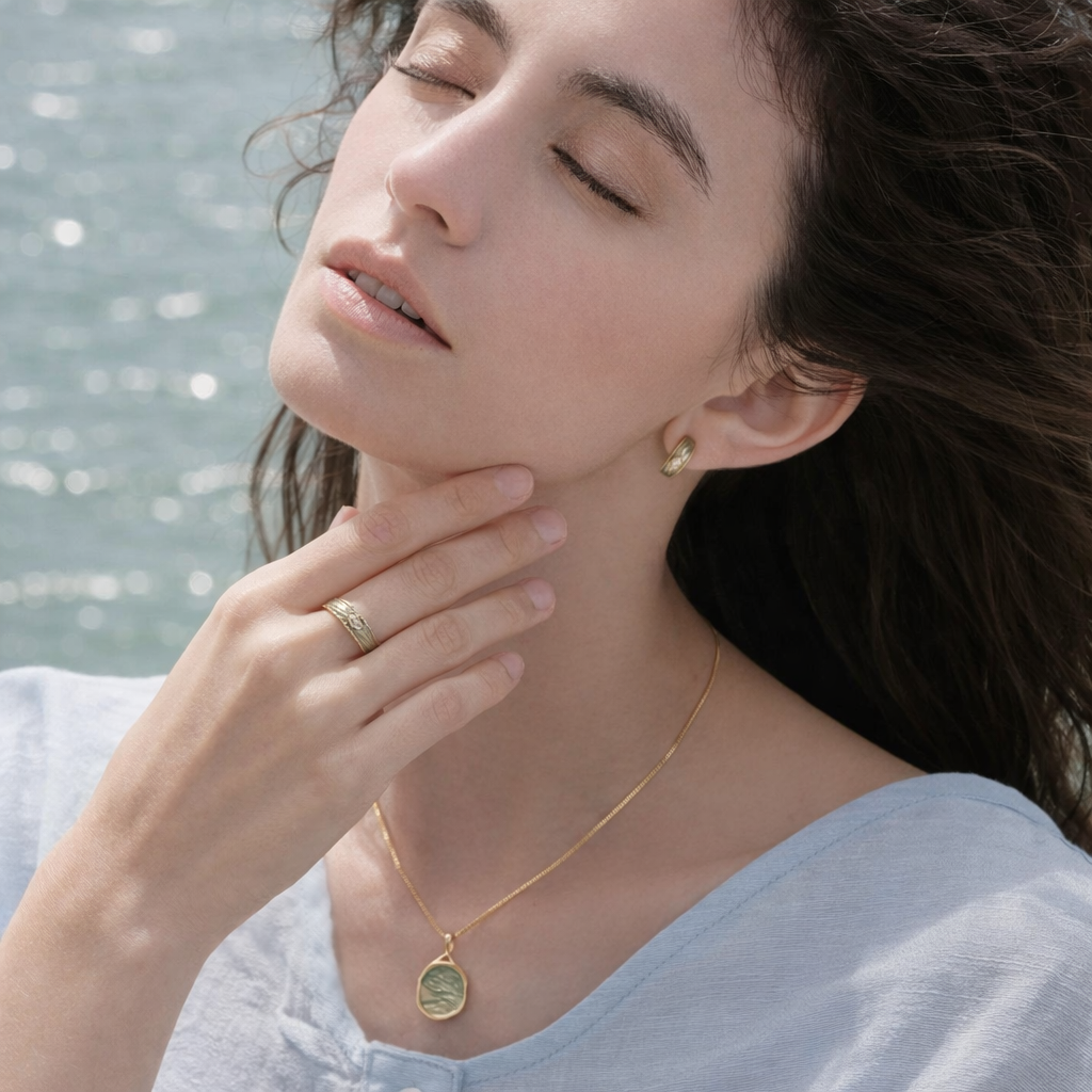 Miki Senywu Green Jade Small Diamond Enamel Ring Women'S Niche Design High-End Green Sandblasted Ring Main image